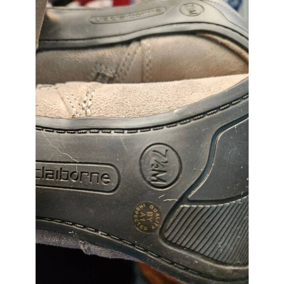 Liz Claiborne Gray Faux Suede Knee High Boots Womens size 7.5 New no Tags - Picture 8 of 10